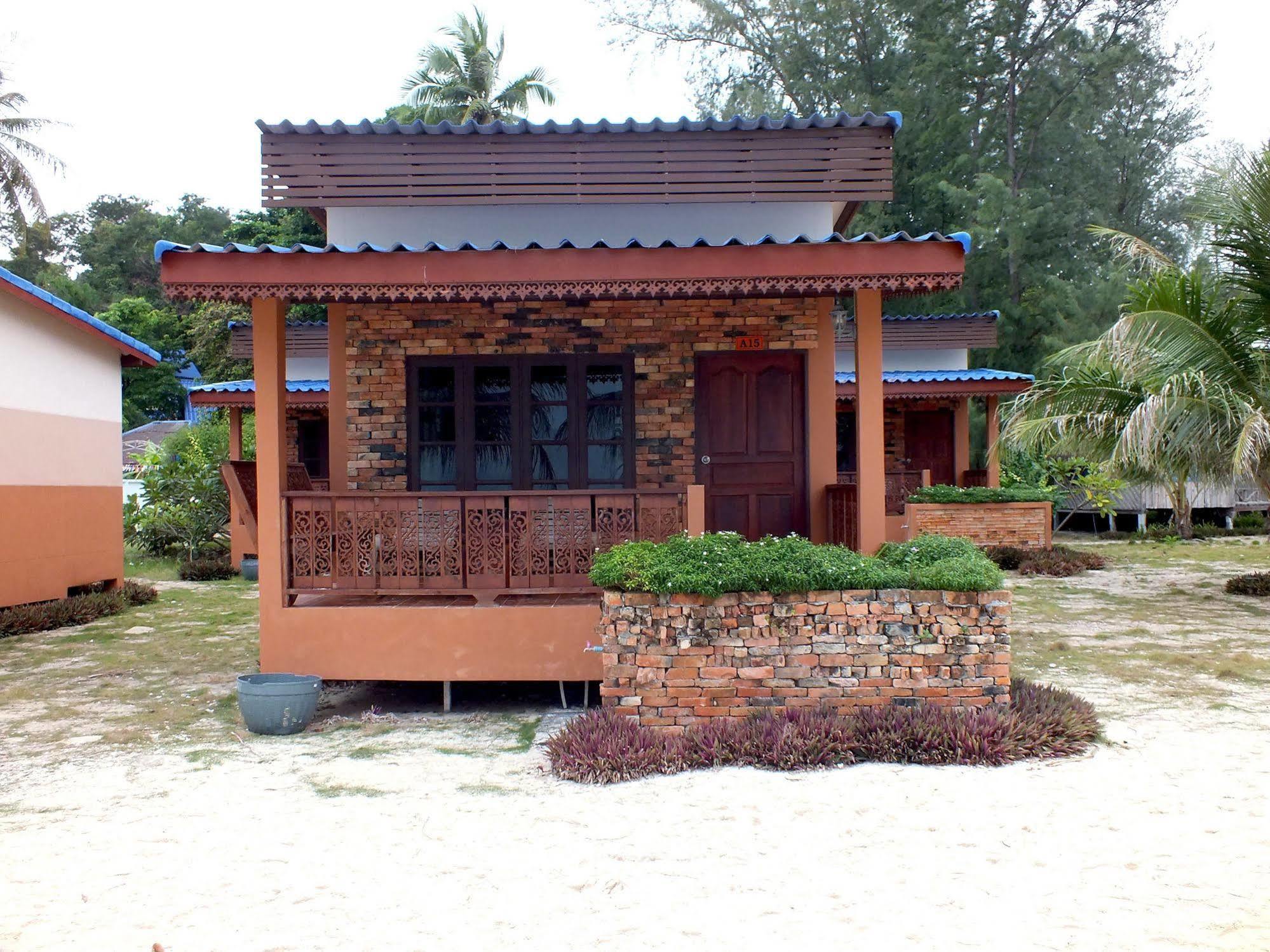 Andaman Beach Resort Lipe Eksteriør bilde